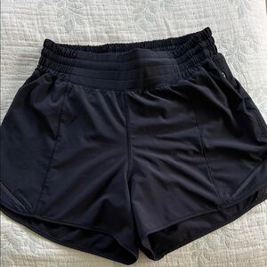Lululemon Black Shorts ( think they’re Hotty Hot Short)